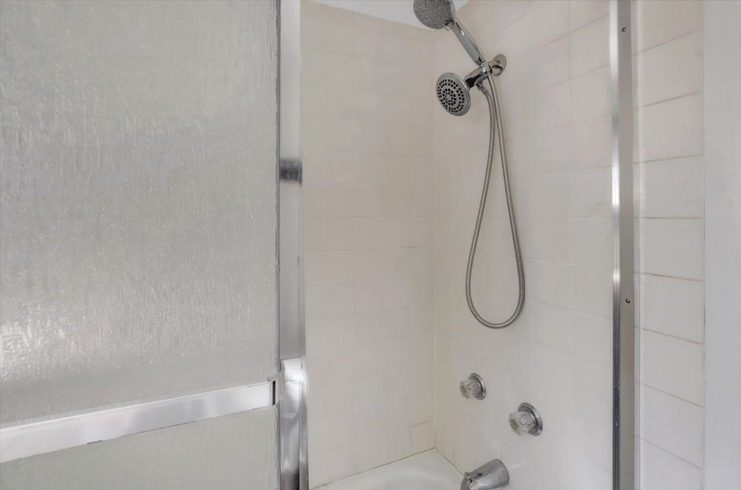 Detail Gallery Image 31 of 59 For 2051 Warren Hill Rd, Strawberry Valley,  CA 95981 - 1 Beds | 1 Baths
