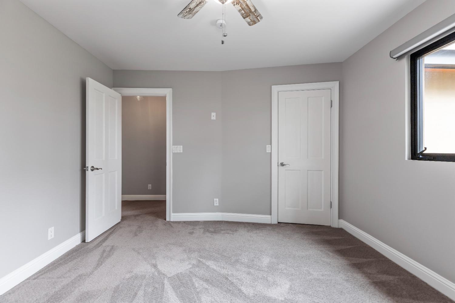 Detail Gallery Image 36 of 55 For 10008 River Oak Cir, Oakdale,  CA 95361 - 5 Beds | 3/1 Baths