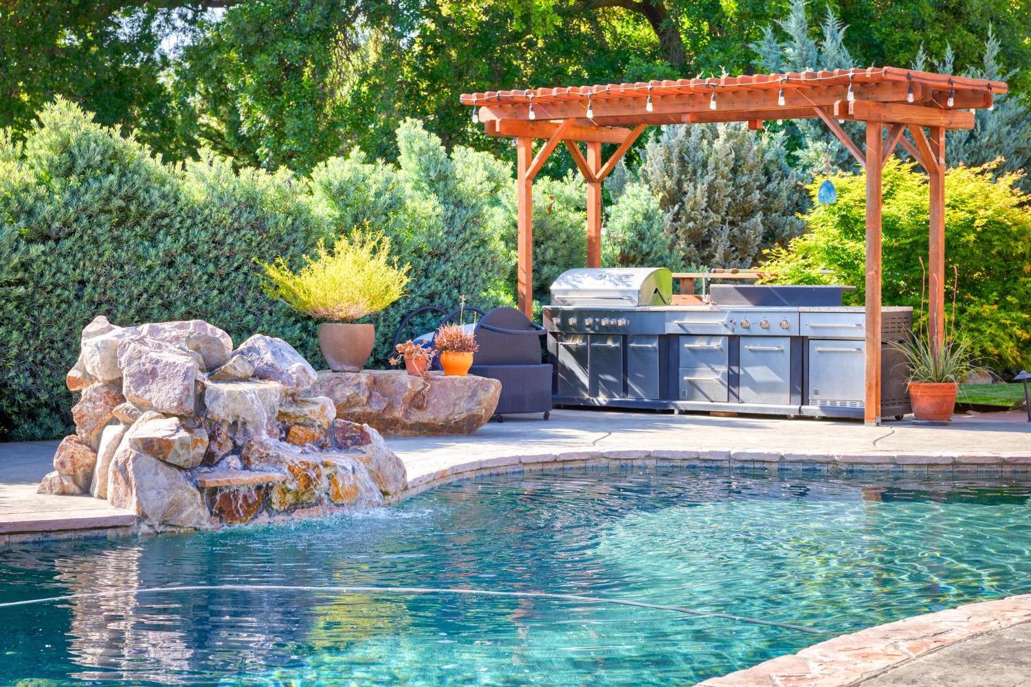 Detail Gallery Image 63 of 93 For 10717 Goldsborough Cir, Oakdale,  CA 95361 - 5 Beds | 5 Baths