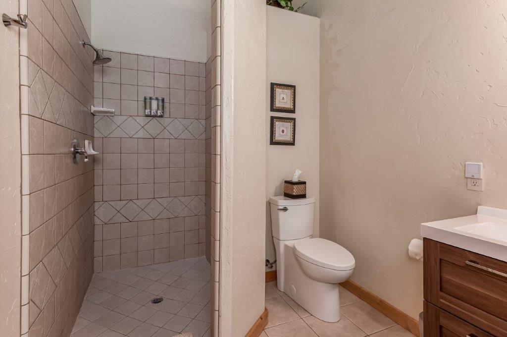 Oak Circle, Arnold, California image 16