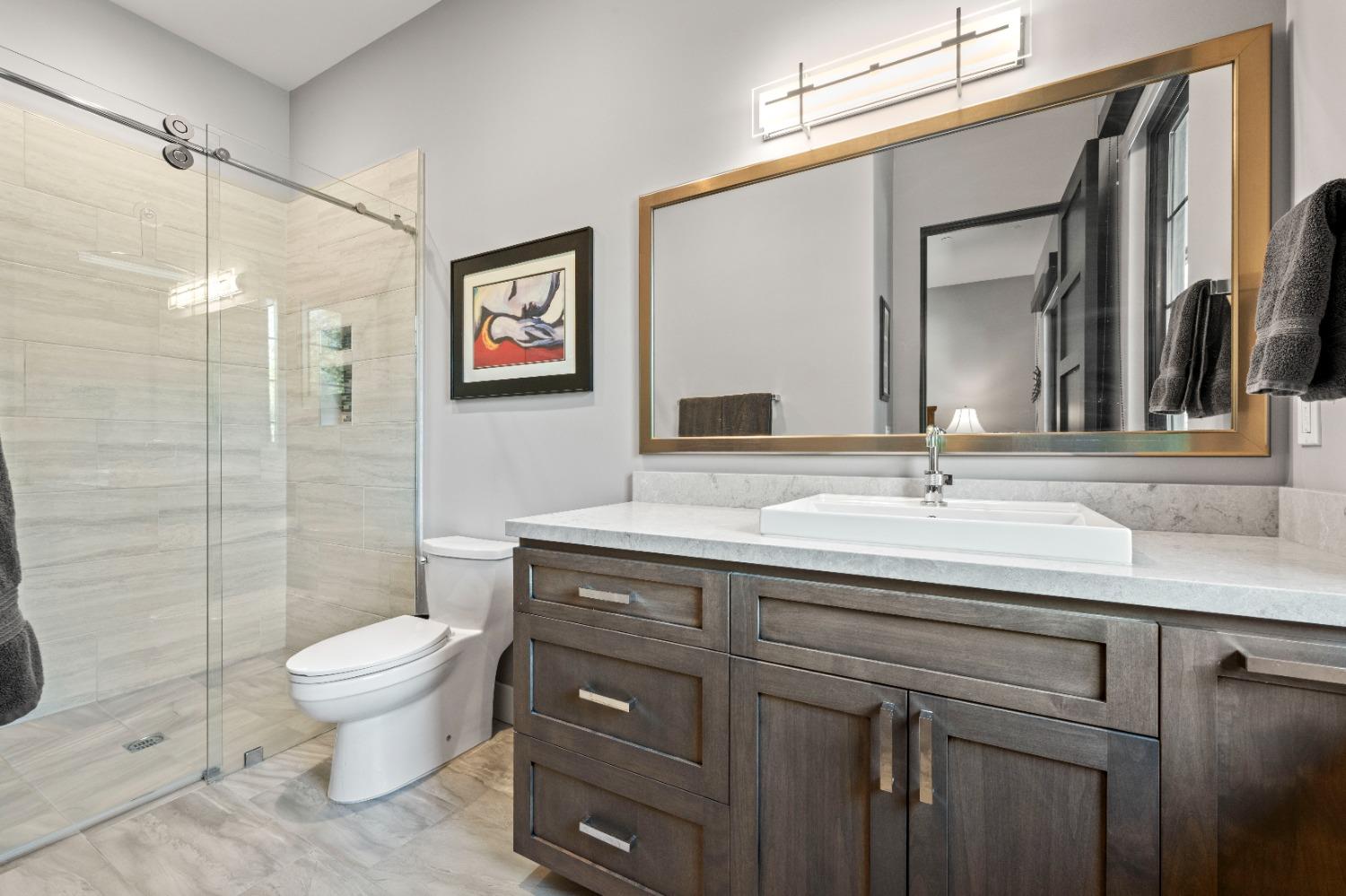 Detail Gallery Image 44 of 73 For 8452 Jomar Ln, Fair Oaks,  CA 95628 - 4 Beds | 4/1 Baths