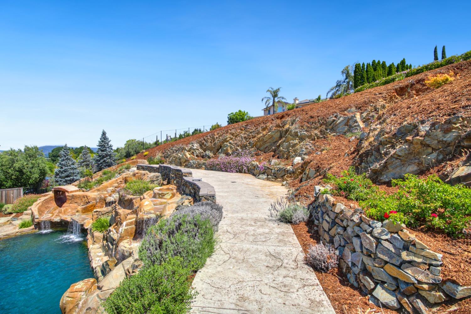Detail Gallery Image 70 of 86 For 4133 Morningview Way, El Dorado Hills,  CA 95762 - 5 Beds | 3 Baths