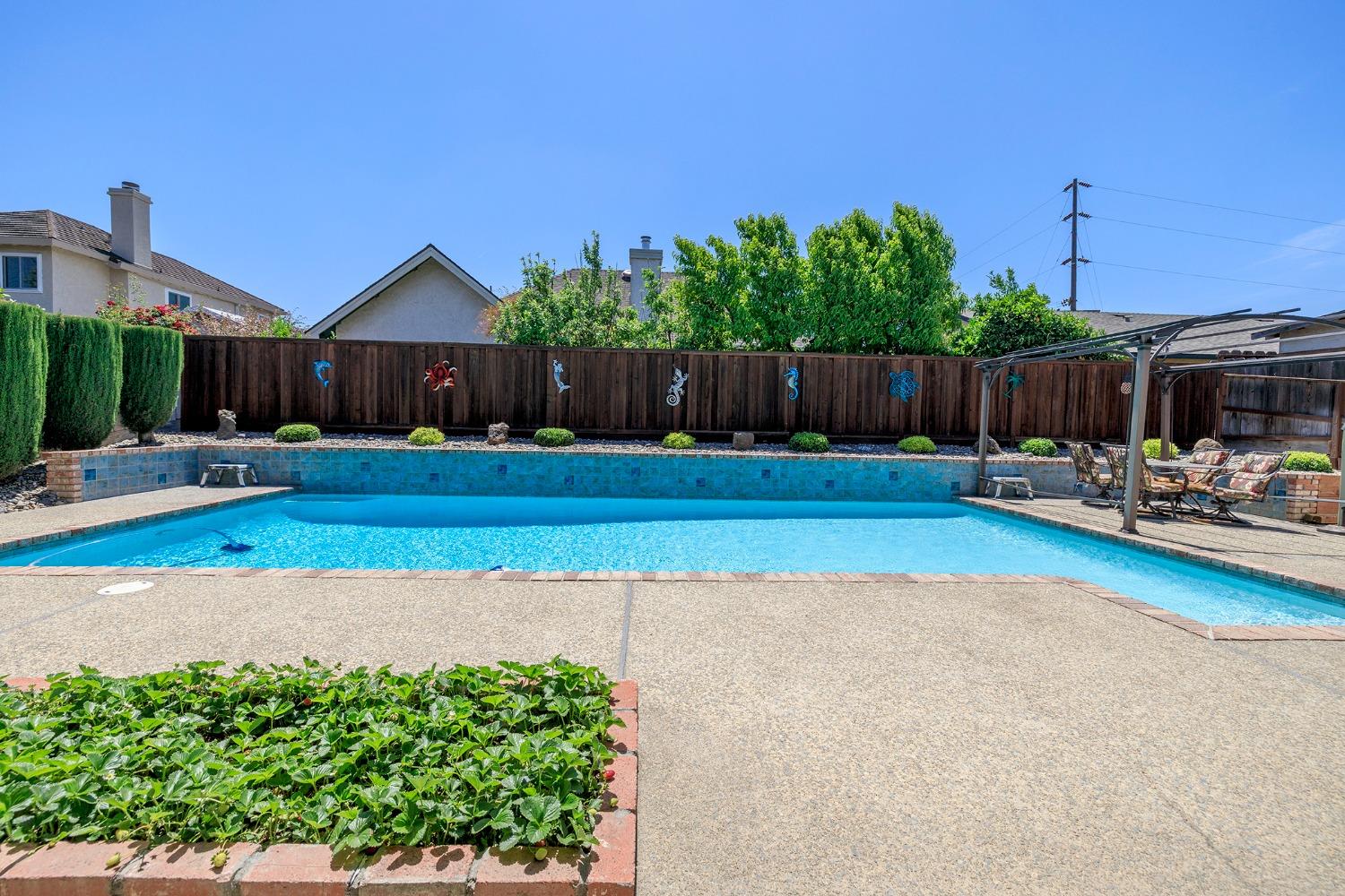 Detail Gallery Image 41 of 44 For 816 Jordanolo Dr, Ripon,  CA 95366 - 3 Beds | 2 Baths