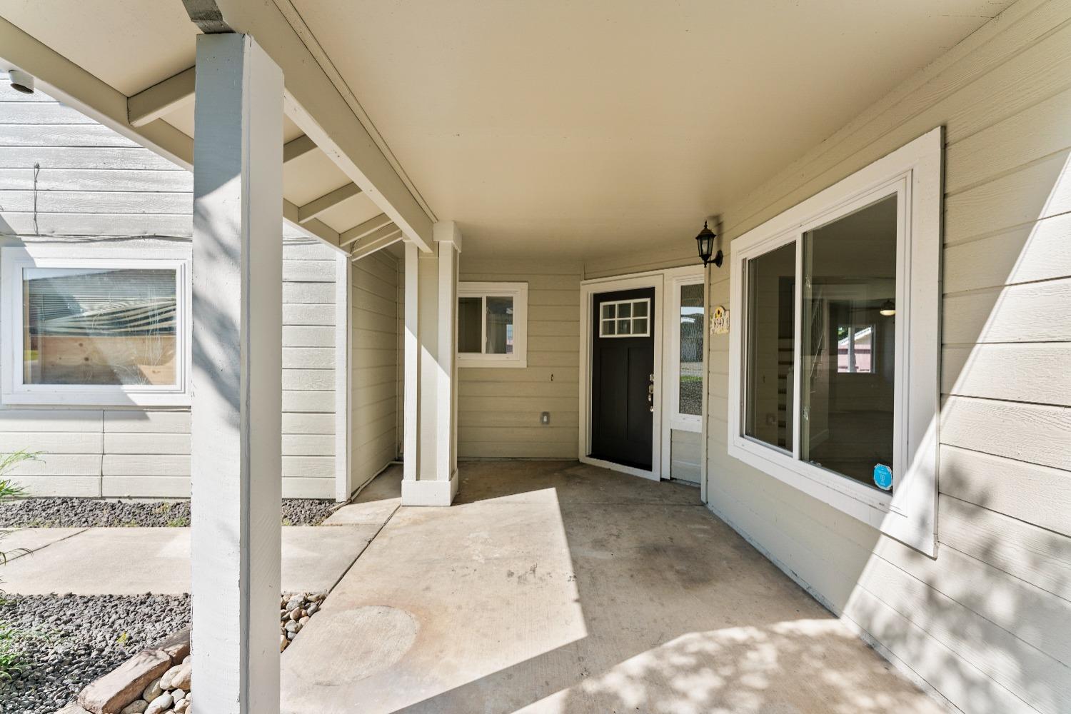 Detail Gallery Image 8 of 65 For 8340 Cypress Lake Ct, Antelope,  CA 95843 - 4 Beds | 2/1 Baths