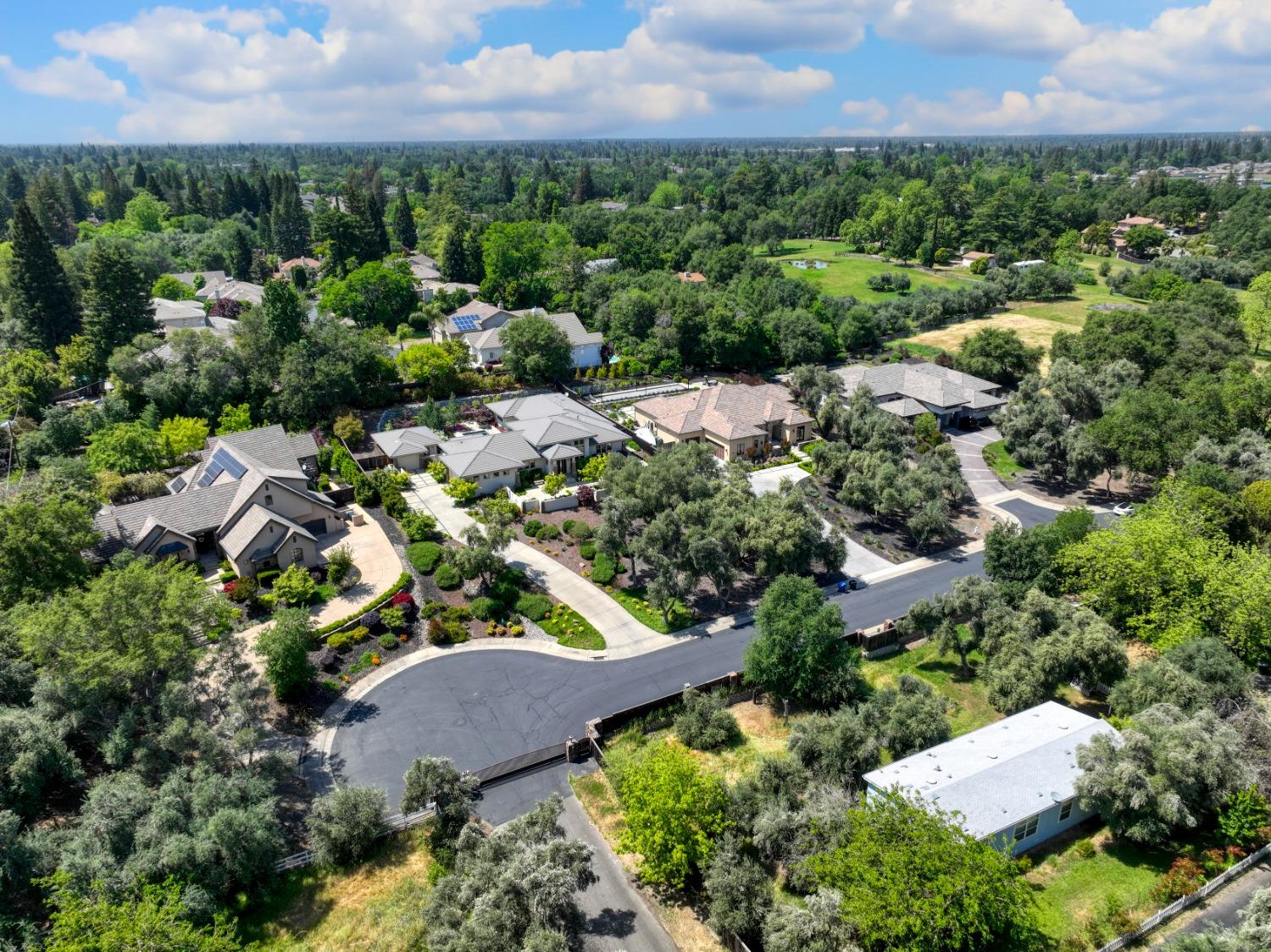 Detail Gallery Image 69 of 73 For 8452 Jomar Ln, Fair Oaks,  CA 95628 - 4 Beds | 4/1 Baths
