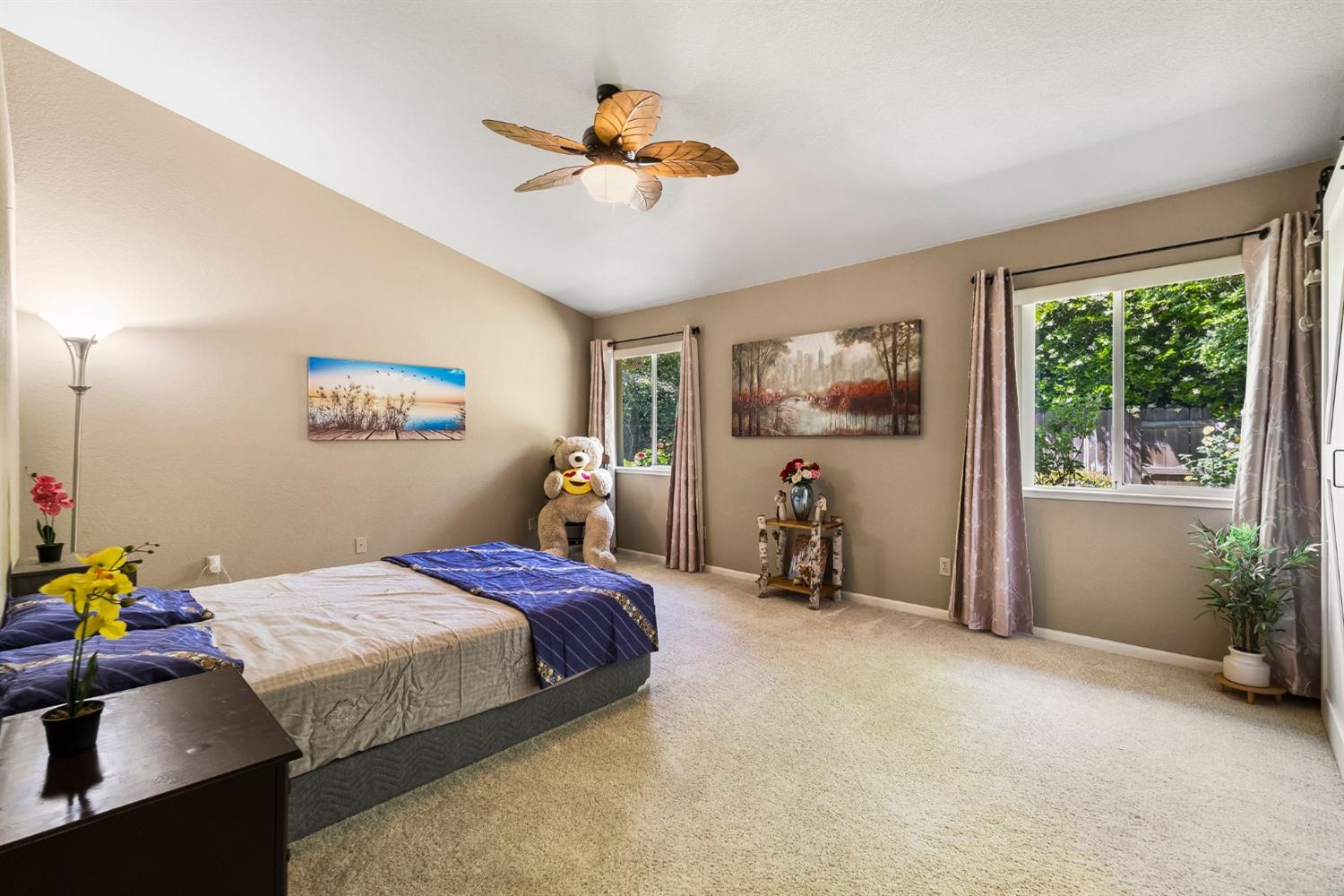 Detail Gallery Image 30 of 74 For 2460 Stabler Ln, Yuba City,  CA 95993 - 3 Beds | 2 Baths