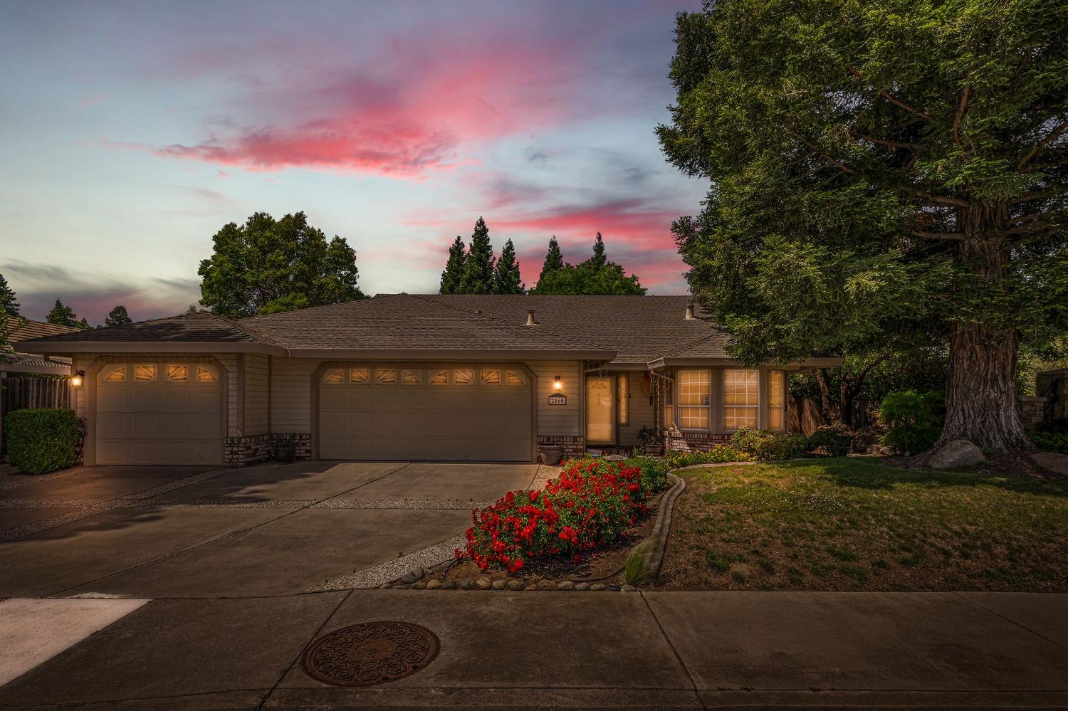 Detail Gallery Image 2 of 74 For 2460 Stabler Ln, Yuba City,  CA 95993 - 3 Beds | 2 Baths