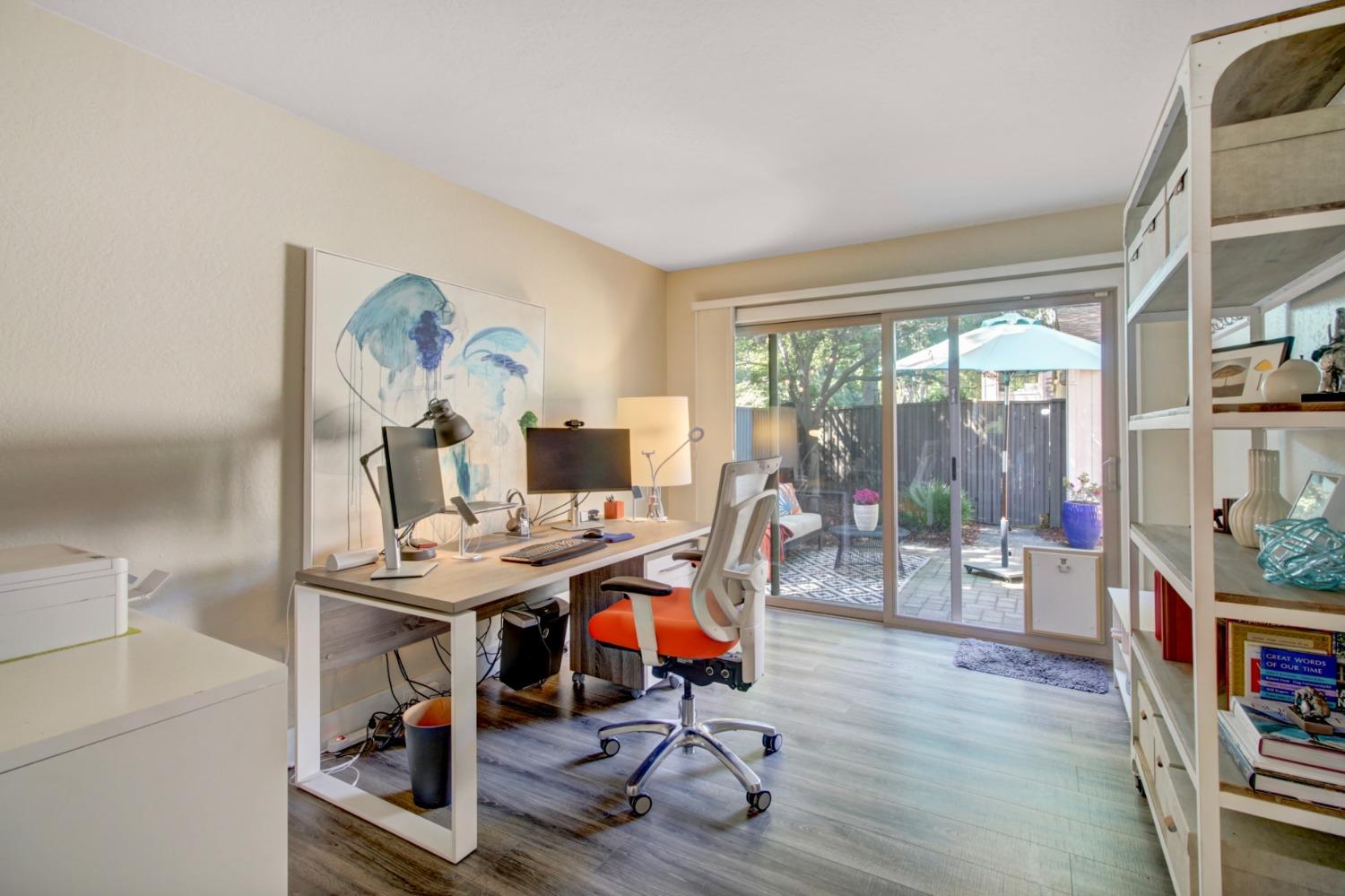 Detail Gallery Image 14 of 45 For 244 Hartnell Pl, Sacramento,  CA 95825 - 2 Beds | 2/1 Baths