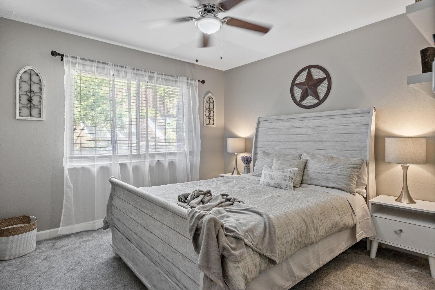 Detail Gallery Image 24 of 44 For 8175 Waikiki Dr, Fair Oaks,  CA 95628 - 4 Beds | 2 Baths
