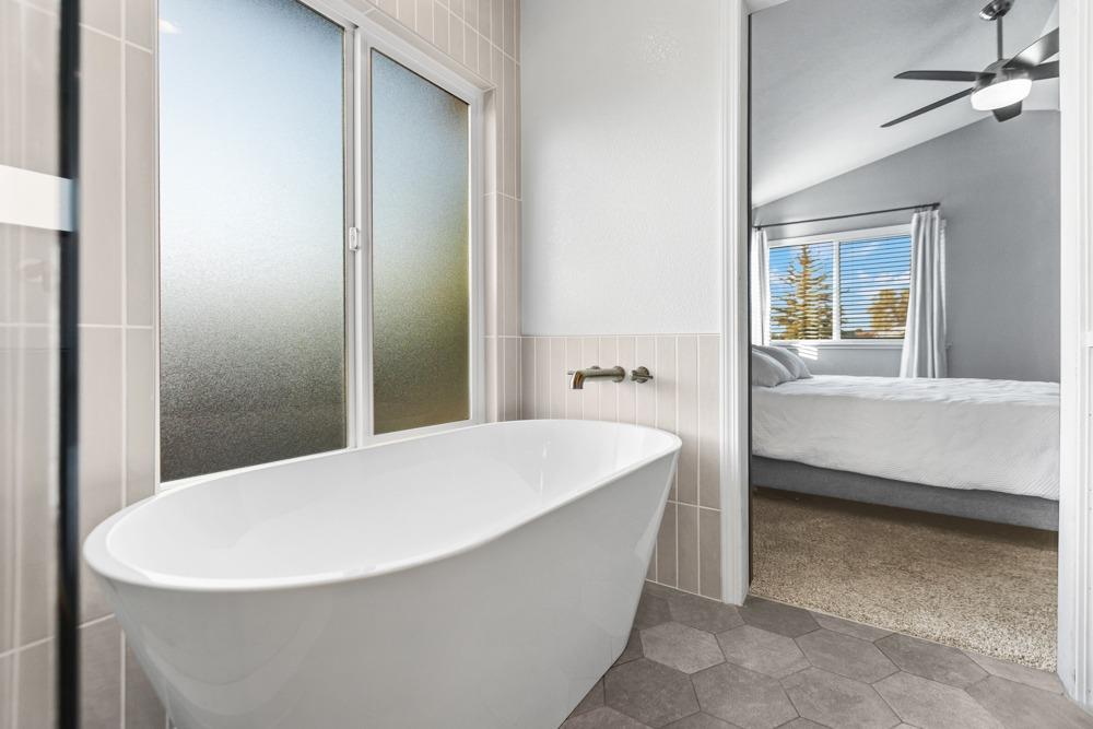 Detail Gallery Image 28 of 47 For 9523 Dunkerrin Way, Elk Grove,  CA 95758 - 3 Beds | 2/1 Baths