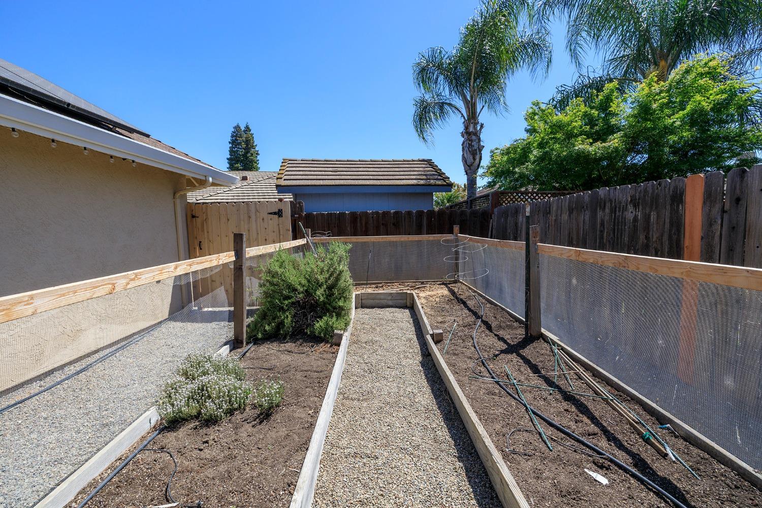 Detail Gallery Image 43 of 62 For 14950 Manzanita Way, Lockeford,  CA 95237 - 4 Beds | 2 Baths