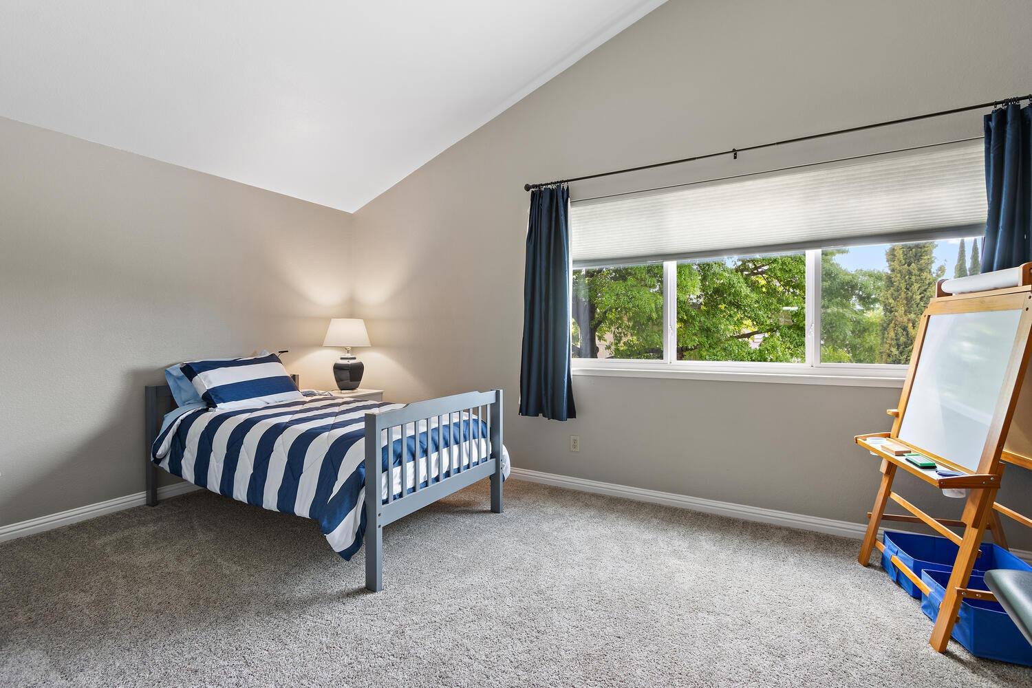 Detail Gallery Image 26 of 56 For 19 Green Mist Ct, Sacramento,  CA 95831 - 4 Beds | 3 Baths