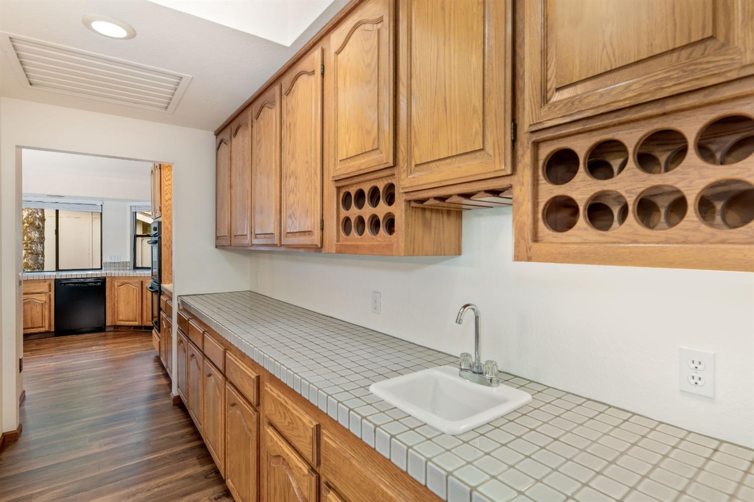 Detail Gallery Image 23 of 70 For 19046 Lake Forest, Penn Valley,  CA 95946 - 3 Beds | 3 Baths