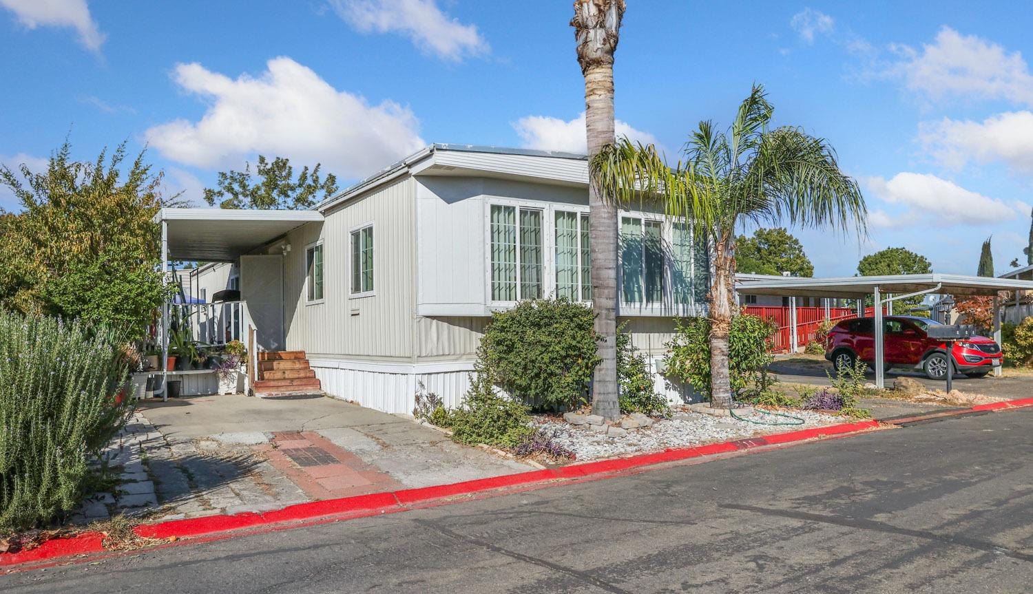 Detail Gallery Image 2 of 40 For 4900 Hwy 99 11, Stockton,  CA 95212 - 3 Beds | 2 Baths