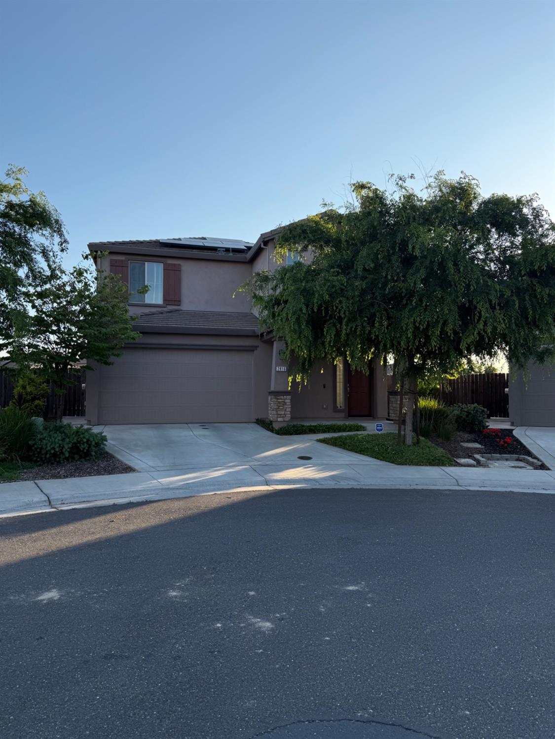 Detail Gallery Image 1 of 69 For 2816 Balaton Ct, Antelope,  CA 95843 - 4 Beds | 2/1 Baths