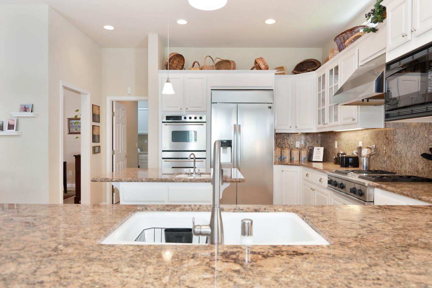 Detail Gallery Image 14 of 42 For 11017 Blue Wing Pl, Auburn,  CA 95603 - 4 Beds | 2/1 Baths