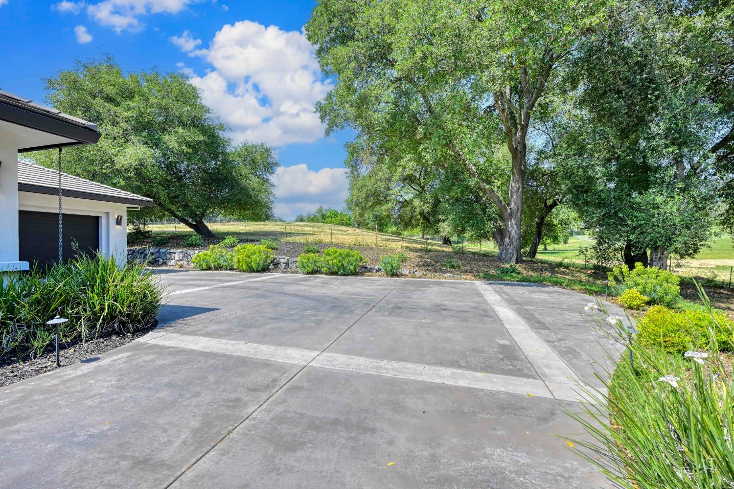 Detail Gallery Image 67 of 73 For 8452 Jomar Ln, Fair Oaks,  CA 95628 - 4 Beds | 4/1 Baths