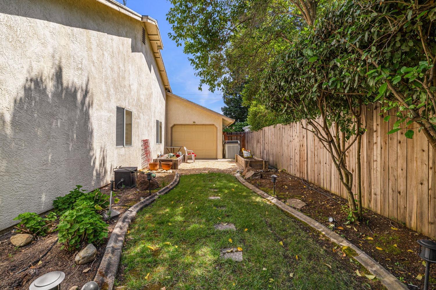 Detail Gallery Image 53 of 74 For 2460 Stabler Ln, Yuba City,  CA 95993 - 3 Beds | 2 Baths