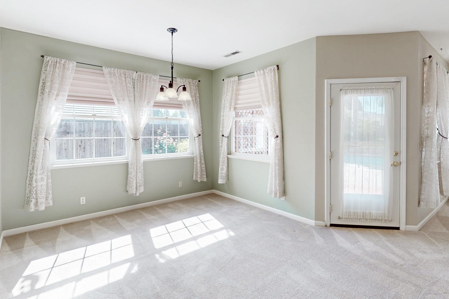 Detail Gallery Image 37 of 81 For 1612 Portofino Dr, Yuba City,  CA 95993 - 3 Beds | 2 Baths