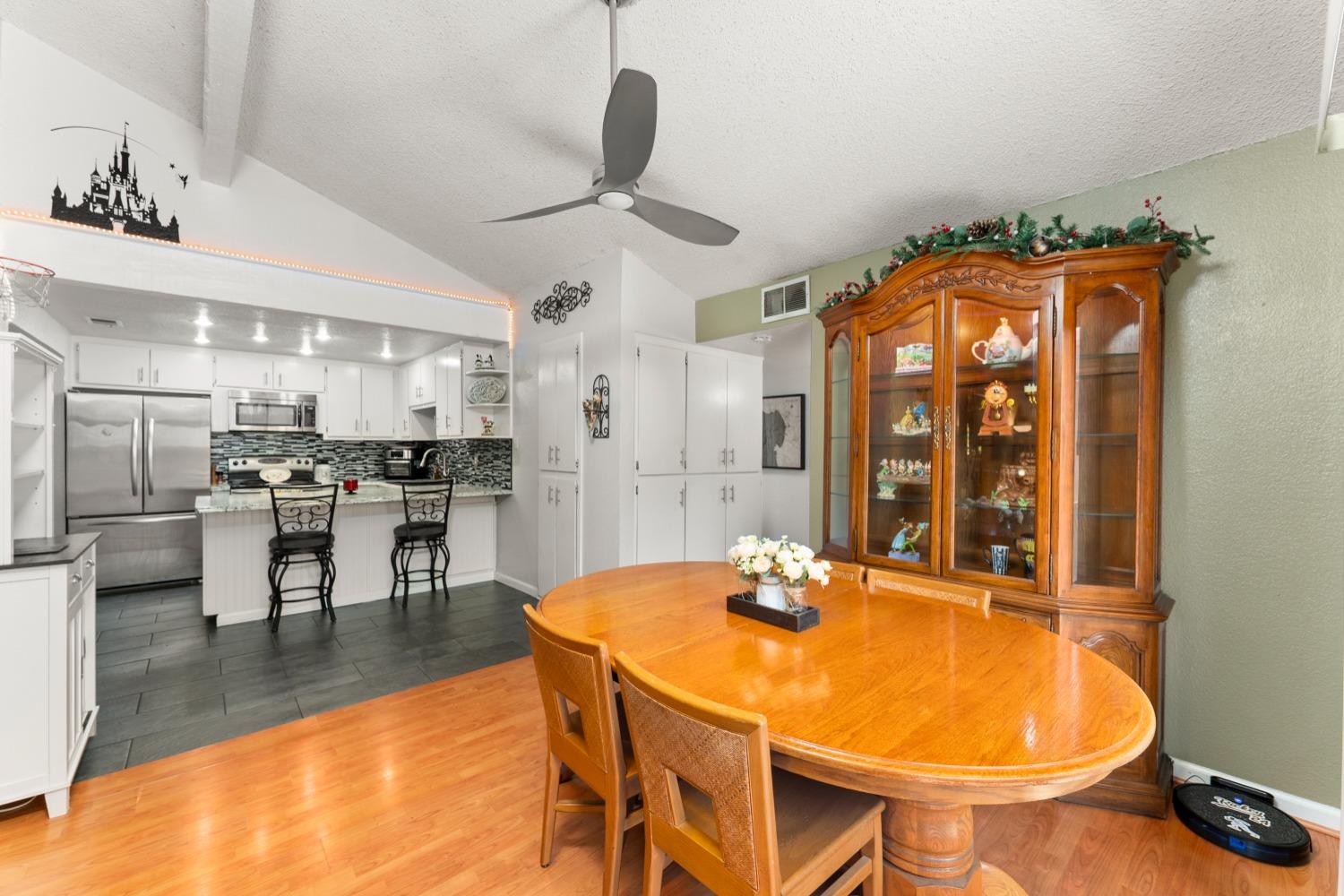 property-img