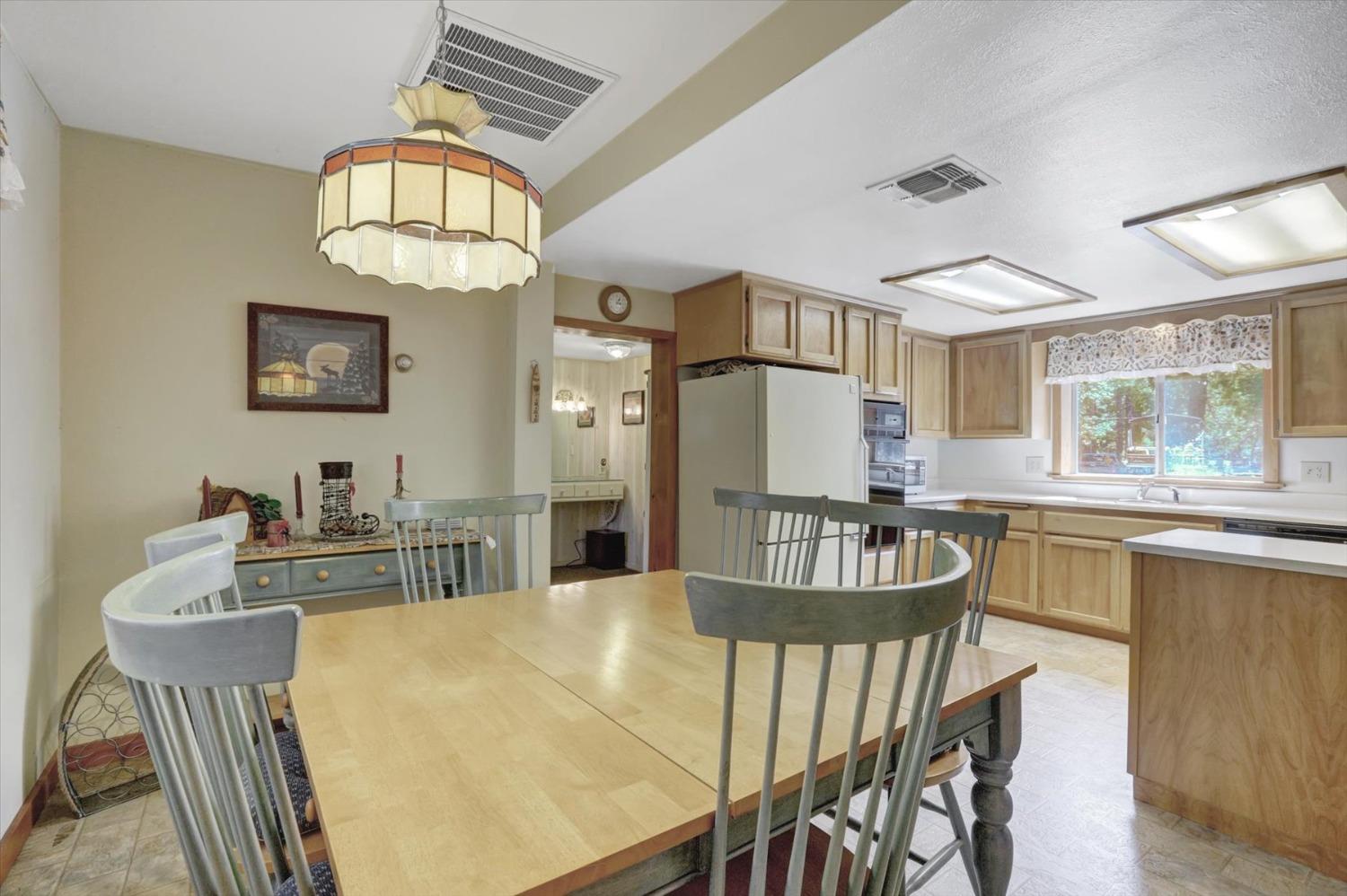 Detail Gallery Image 39 of 59 For 2051 Warren Hill Rd, Strawberry Valley,  CA 95981 - 1 Beds | 1 Baths