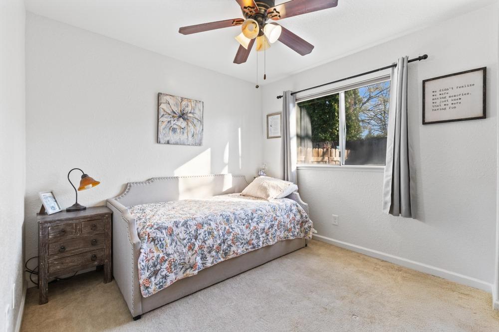 Detail Gallery Image 30 of 45 For 9524 Dunkerrin Way, Elk Grove,  CA 95758 - 3 Beds | 2 Baths