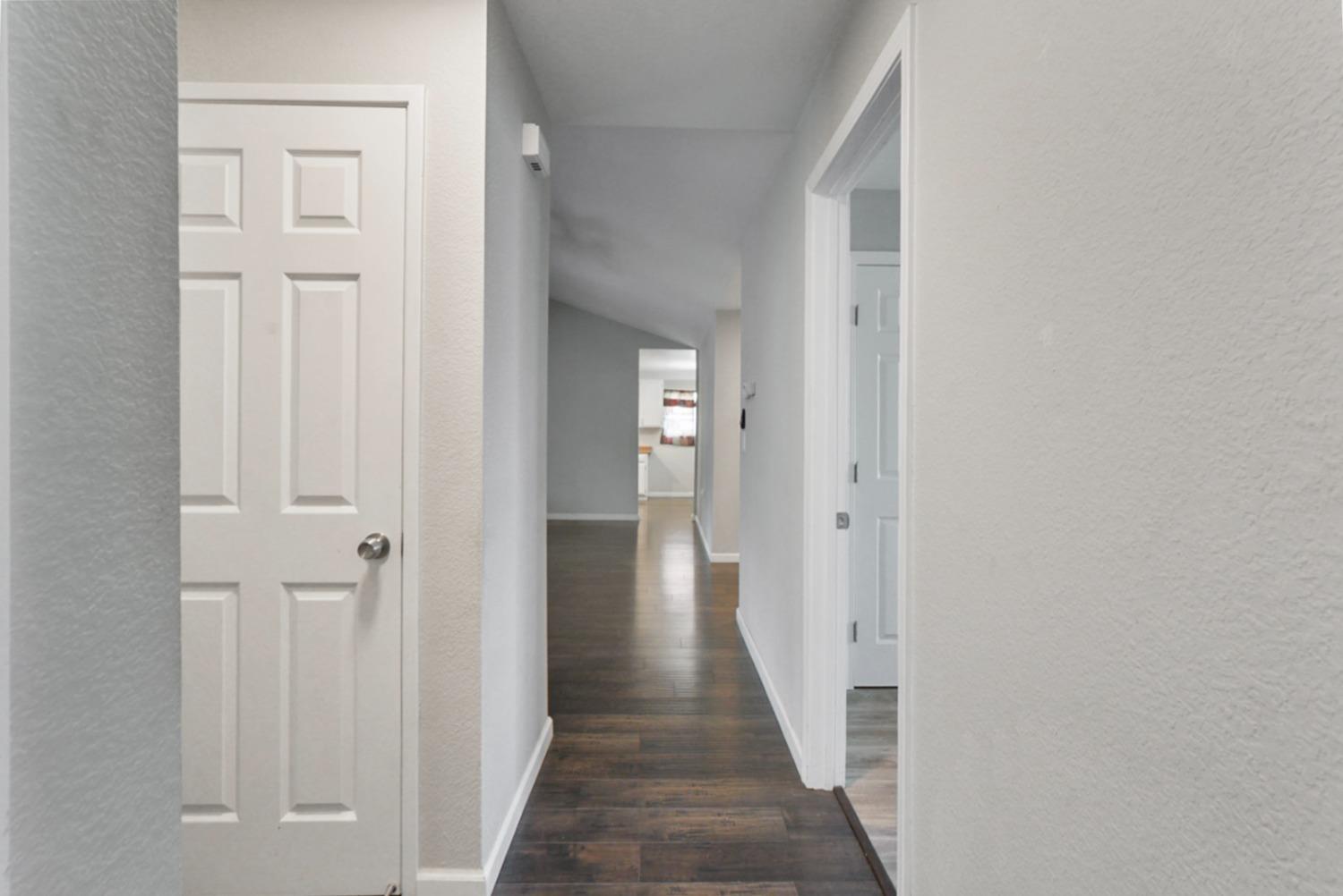 Detail Gallery Image 21 of 27 For 1349 Quail St, Los Banos,  CA 93635 - 3 Beds | 2 Baths