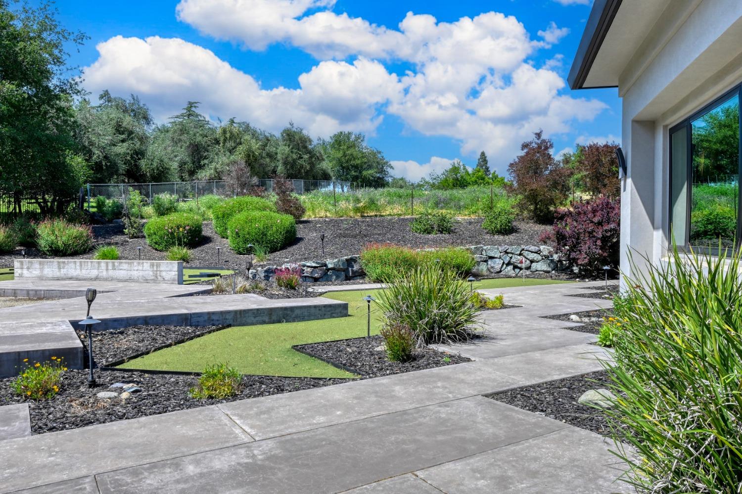Detail Gallery Image 52 of 73 For 8452 Jomar Ln, Fair Oaks,  CA 95628 - 4 Beds | 4/1 Baths