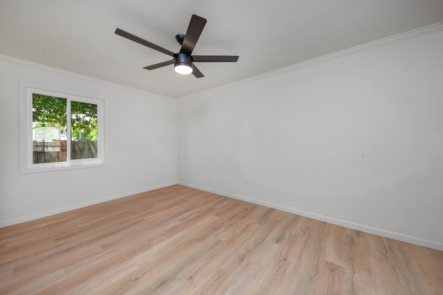 Detail Gallery Image 25 of 32 For 3037 W Monterey Ave, Stockton,  CA 95204 - 3 Beds | 1 Baths