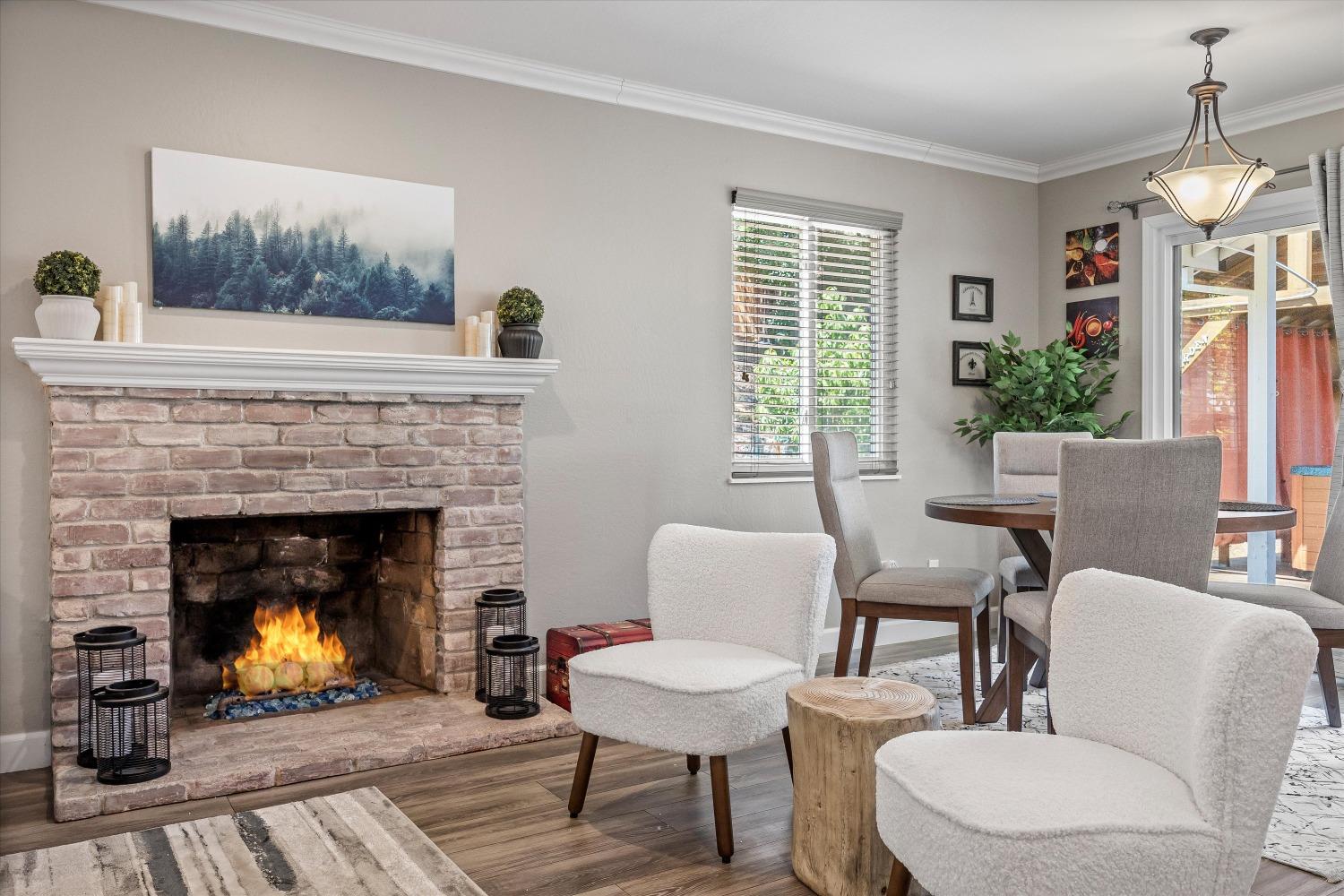 Detail Gallery Image 9 of 44 For 8175 Waikiki Dr, Fair Oaks,  CA 95628 - 4 Beds | 2 Baths