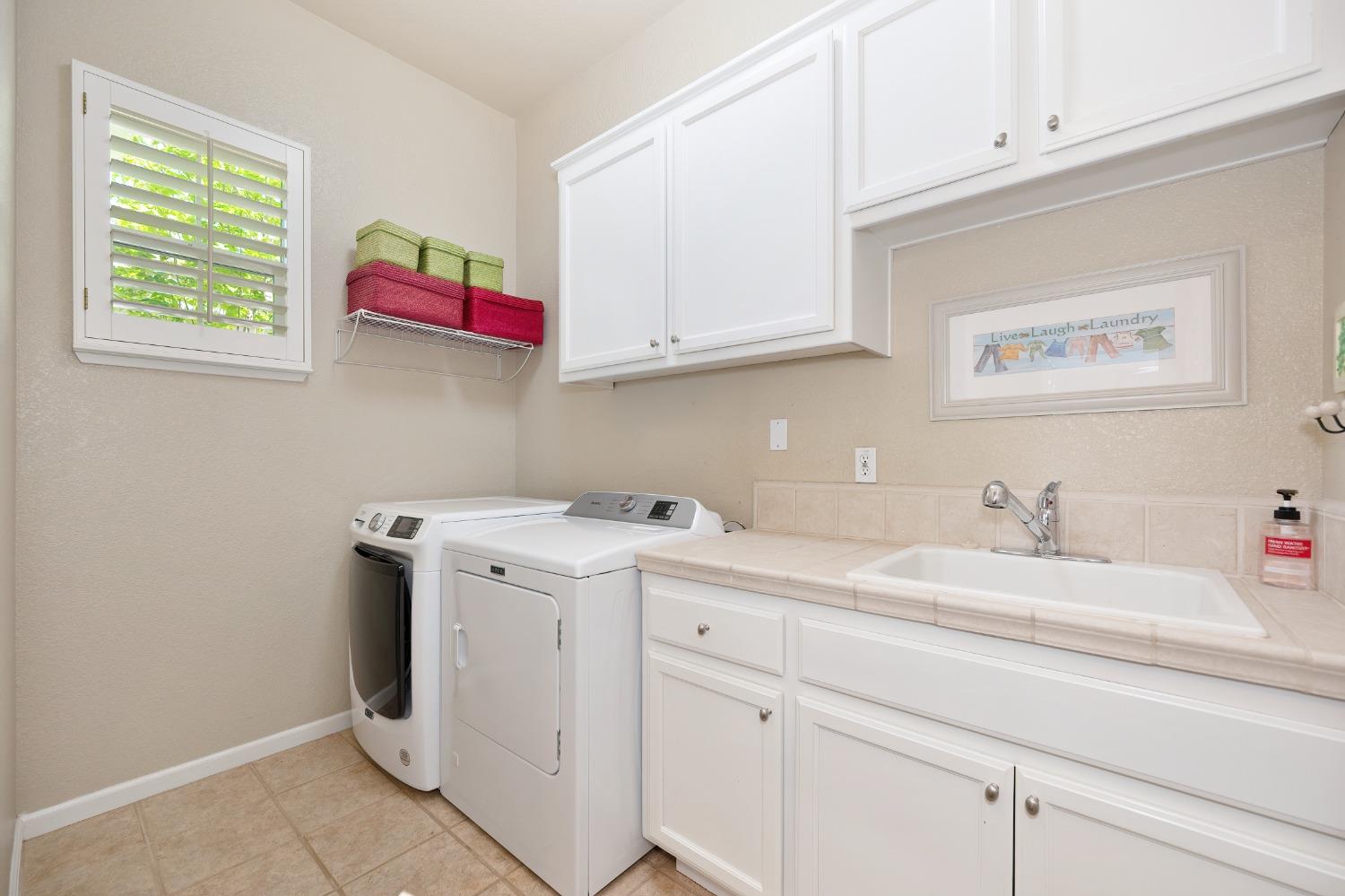 Detail Gallery Image 34 of 42 For 11017 Blue Wing Pl, Auburn,  CA 95603 - 4 Beds | 2/1 Baths