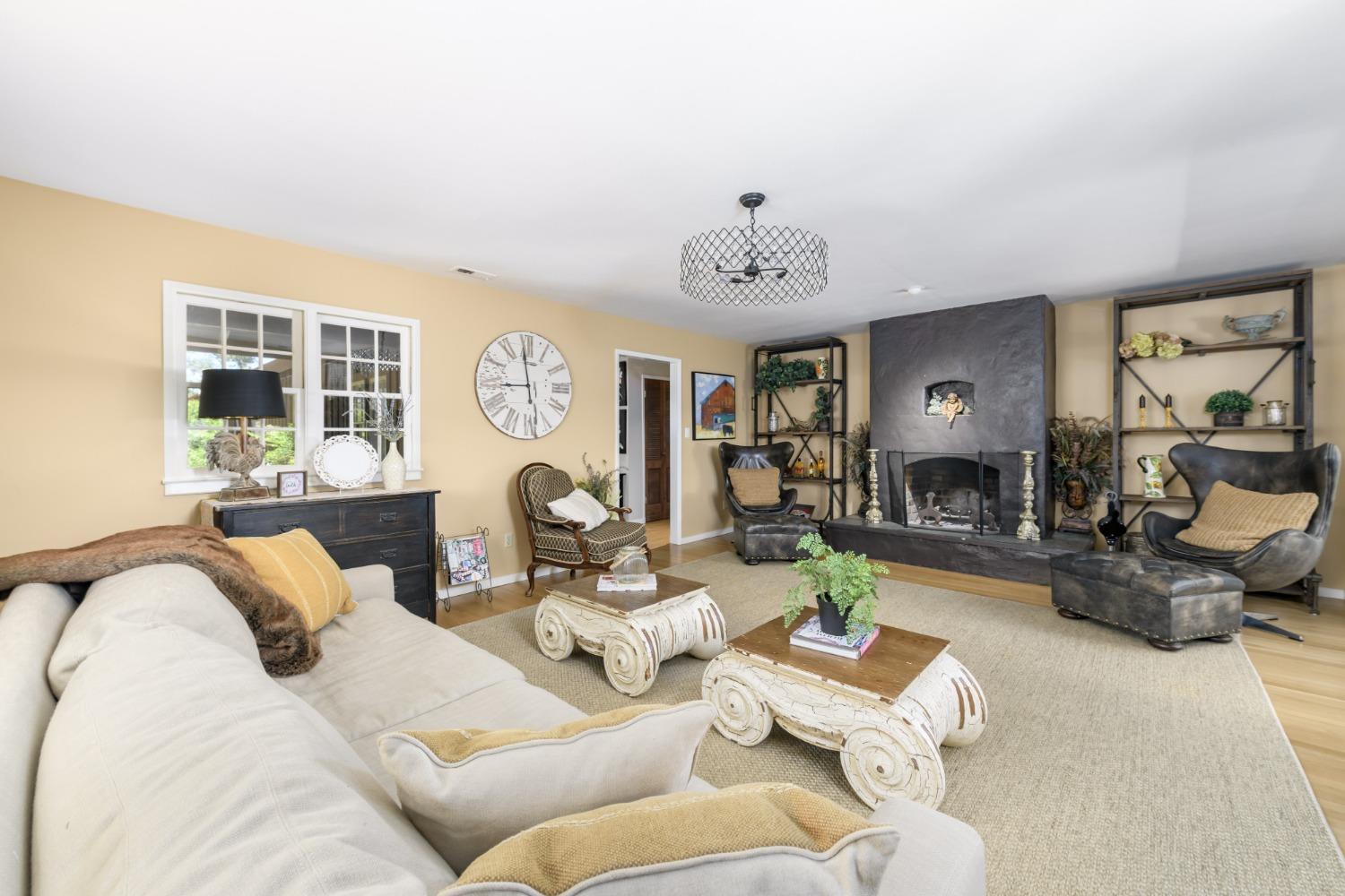 Detail Gallery Image 62 of 99 For 26000 Venada Dr, Winters,  CA 95694 - 5 Beds | 4/1 Baths