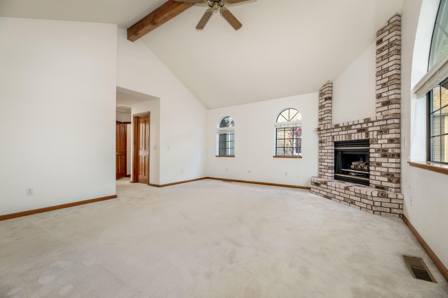 Detail Gallery Image 17 of 70 For 19046 Lake Forest, Penn Valley,  CA 95946 - 3 Beds | 3 Baths