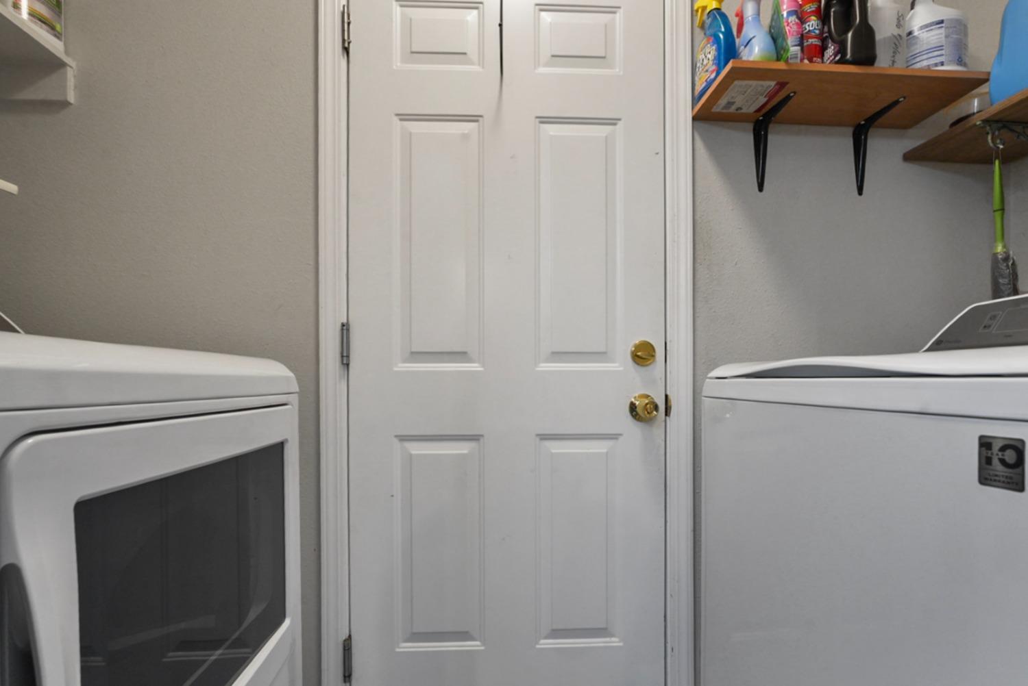 Detail Gallery Image 4 of 27 For 1349 Quail St, Los Banos,  CA 93635 - 3 Beds | 2 Baths