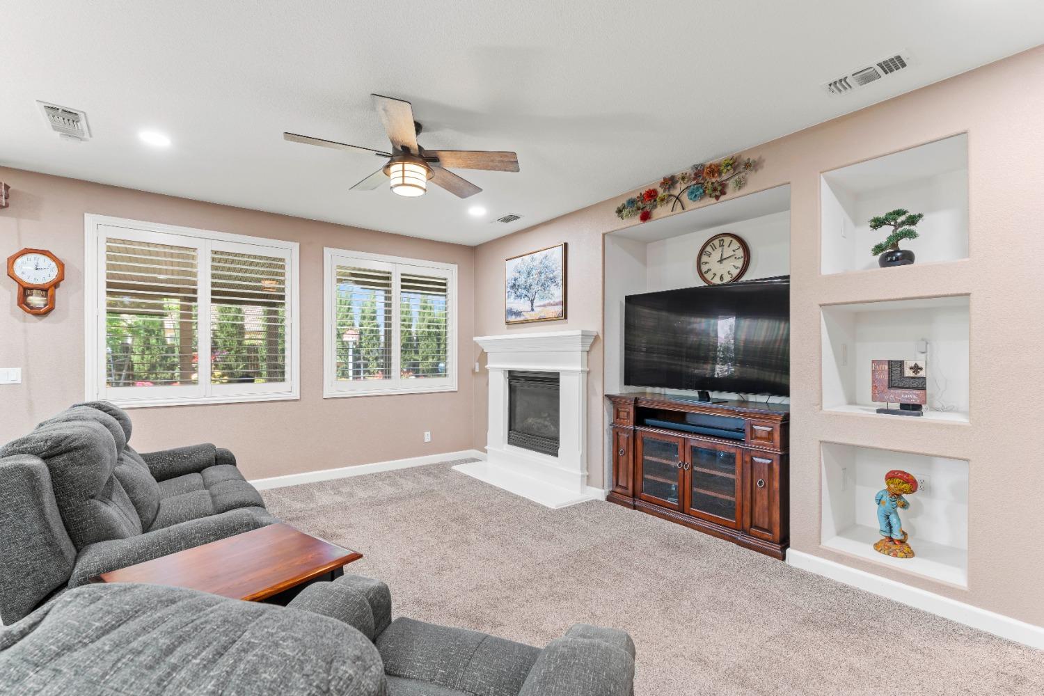 Turnberry Dr, Linda, California image 28