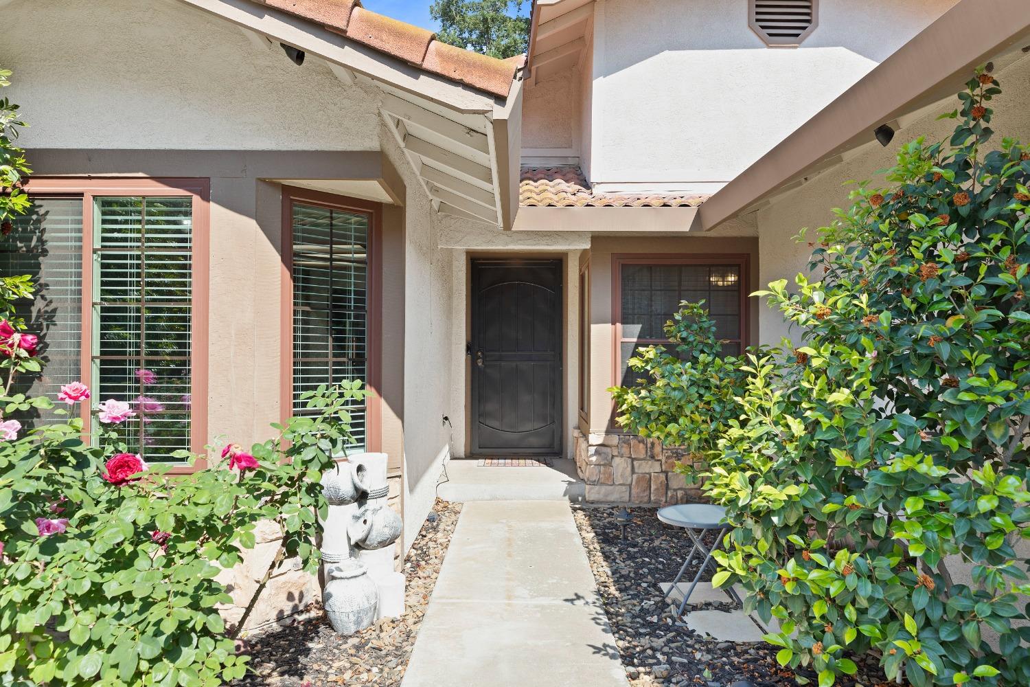 Detail Gallery Image 5 of 34 For 1616 Bergen Dr, Modesto,  CA 95350 - 3 Beds | 2 Baths