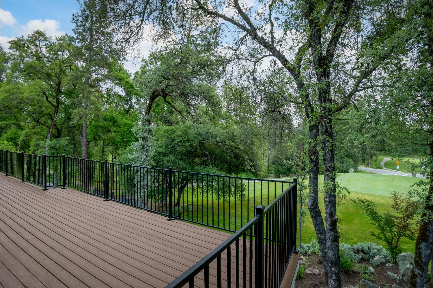Detail Gallery Image 25 of 70 For 19046 Lake Forest, Penn Valley,  CA 95946 - 3 Beds | 3 Baths