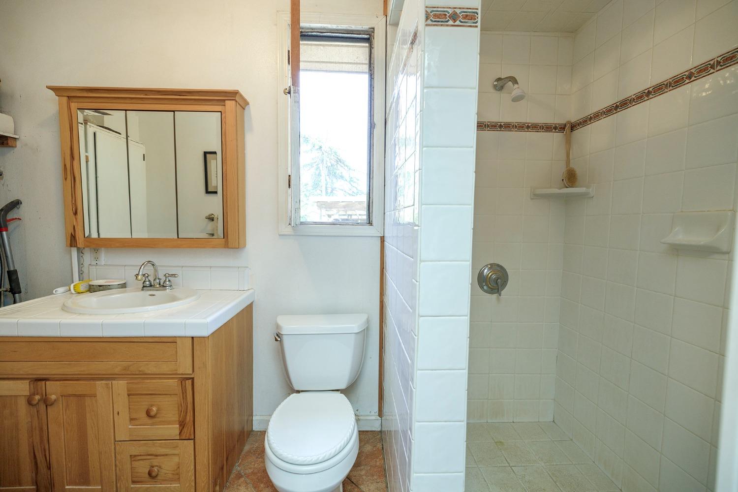 Detail Gallery Image 47 of 55 For 10600 Pioneer Ave, Oakdale,  CA 95361 - 5 Beds | 2 Baths