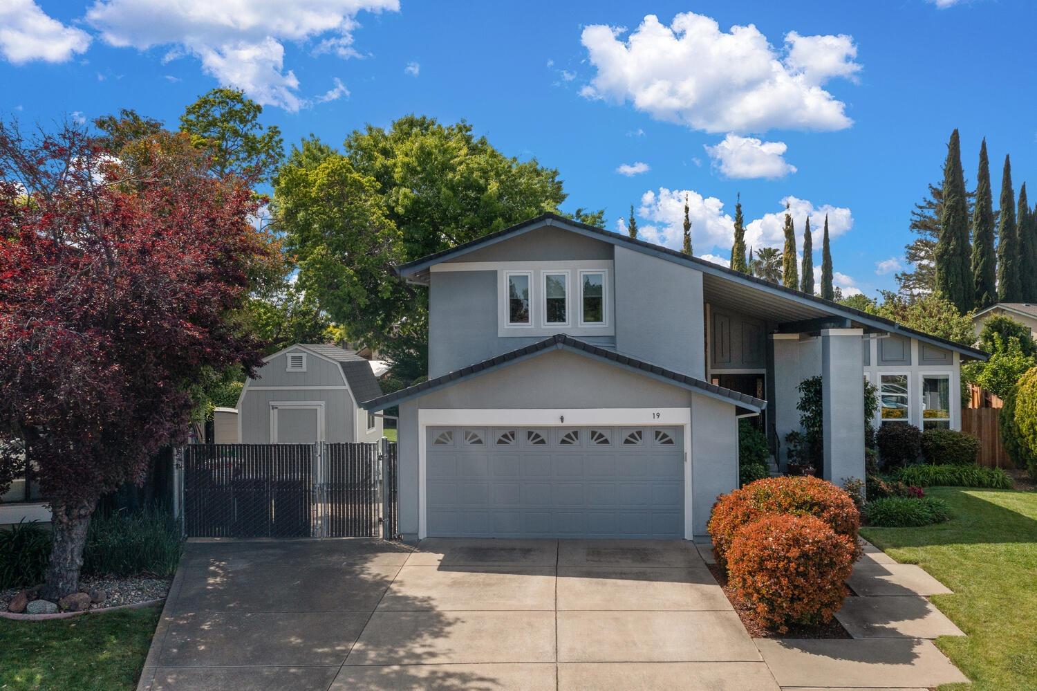 Detail Gallery Image 52 of 56 For 19 Green Mist Ct, Sacramento,  CA 95831 - 4 Beds | 3 Baths