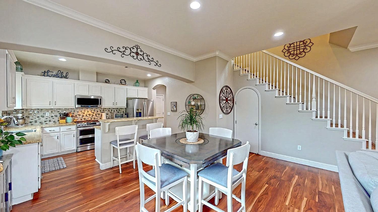 Detail Gallery Image 13 of 48 For 1281 Violet Way, Turlock,  CA 95382 - 3 Beds | 2/1 Baths