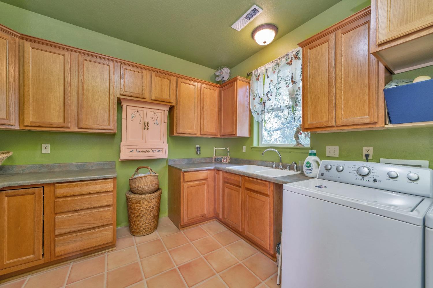 Gold Hill Road, Placerville, California image 10