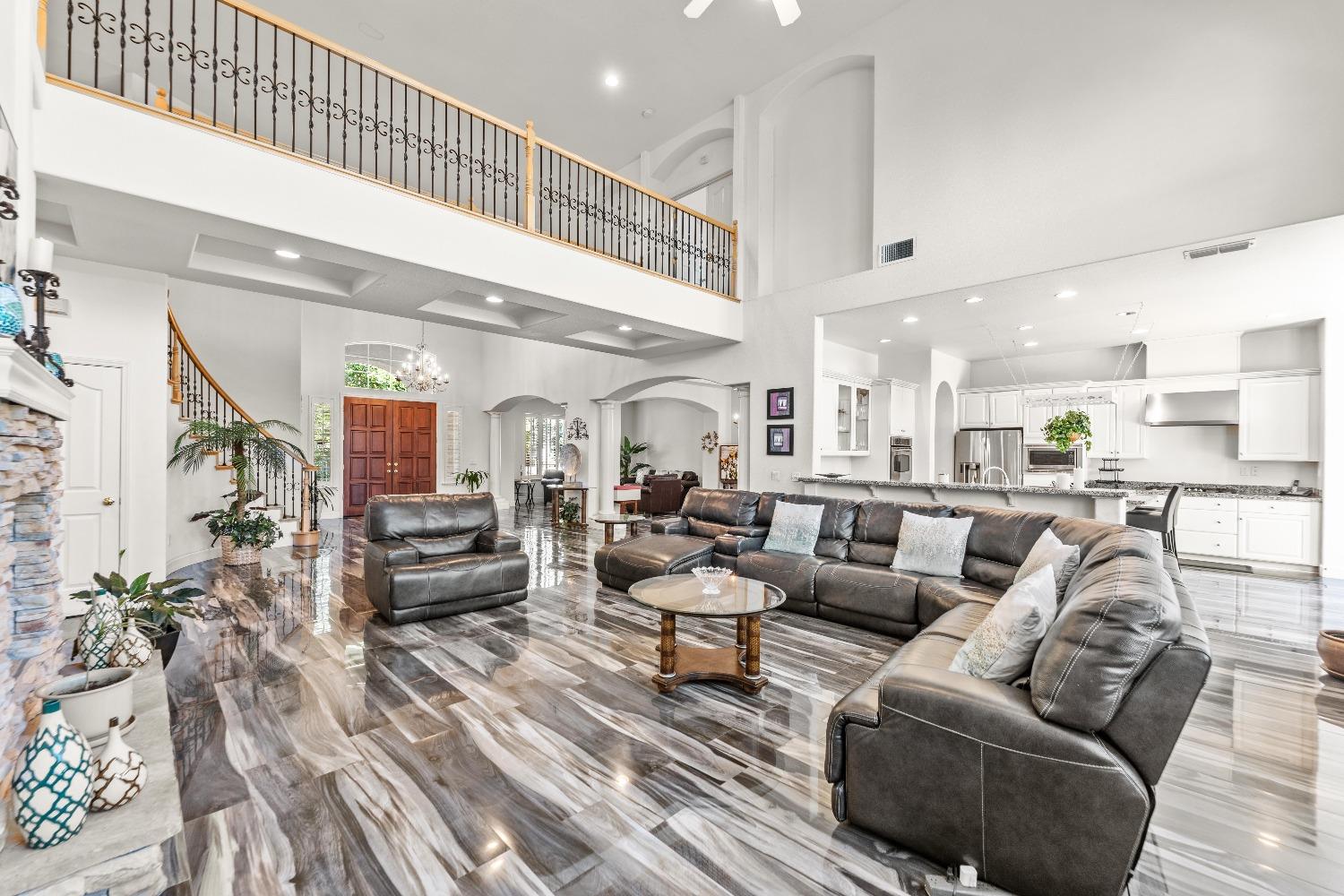 Detail Gallery Image 21 of 74 For 1442 Danbrook Dr, Sacramento,  CA 95835 - 4 Beds | 3 Baths