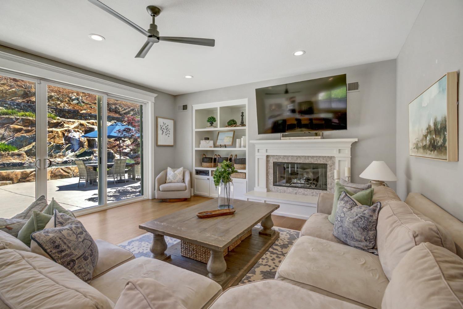 Detail Gallery Image 20 of 86 For 4133 Morningview Way, El Dorado Hills,  CA 95762 - 5 Beds | 3 Baths