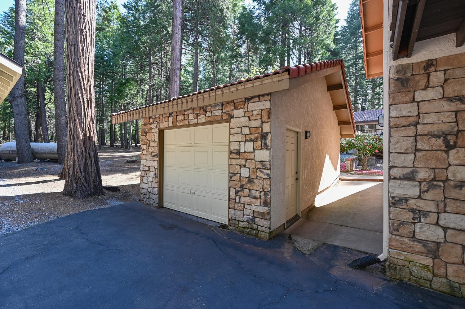 Bela Vista Drive, Pollock Pines, California image 26