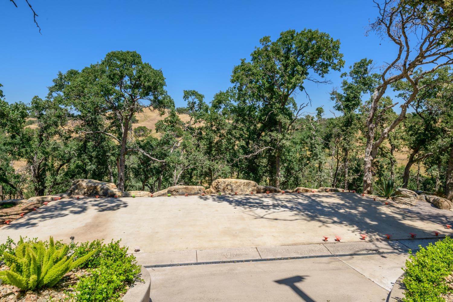 Detail Gallery Image 82 of 99 For 26000 Venada Dr, Winters,  CA 95694 - 5 Beds | 4/1 Baths