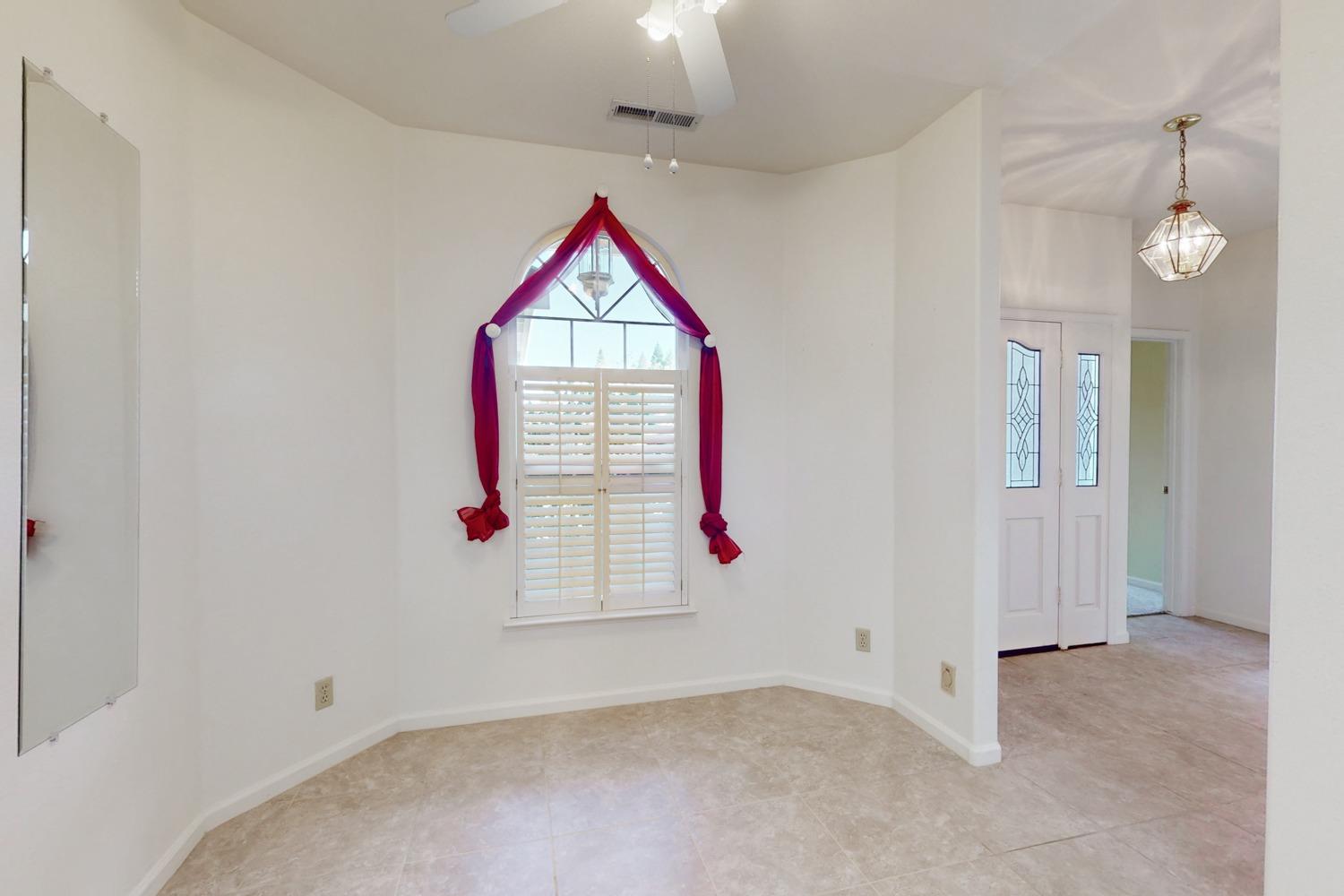 Detail Gallery Image 34 of 81 For 1612 Portofino Dr, Yuba City,  CA 95993 - 3 Beds | 2 Baths