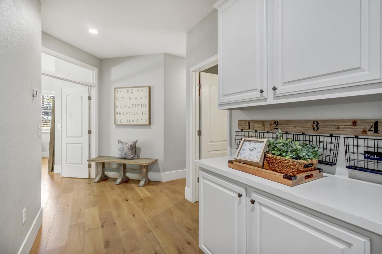 Detail Gallery Image 32 of 86 For 4133 Morningview Way, El Dorado Hills,  CA 95762 - 5 Beds | 3 Baths