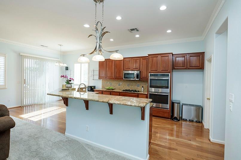 Detail Gallery Image 34 of 77 For 2001 Dayton Ave, Modesto,  CA 95356 - 3 Beds | 3 Baths