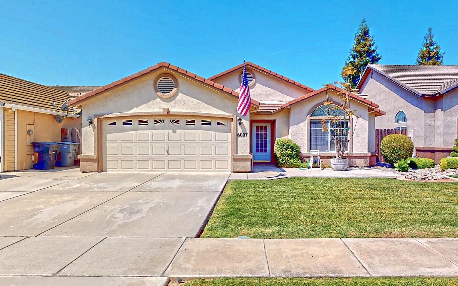 Detail Gallery Image 4 of 35 For 6007 Lenay Way, Riverbank,  CA 95367 - 3 Beds | 2 Baths