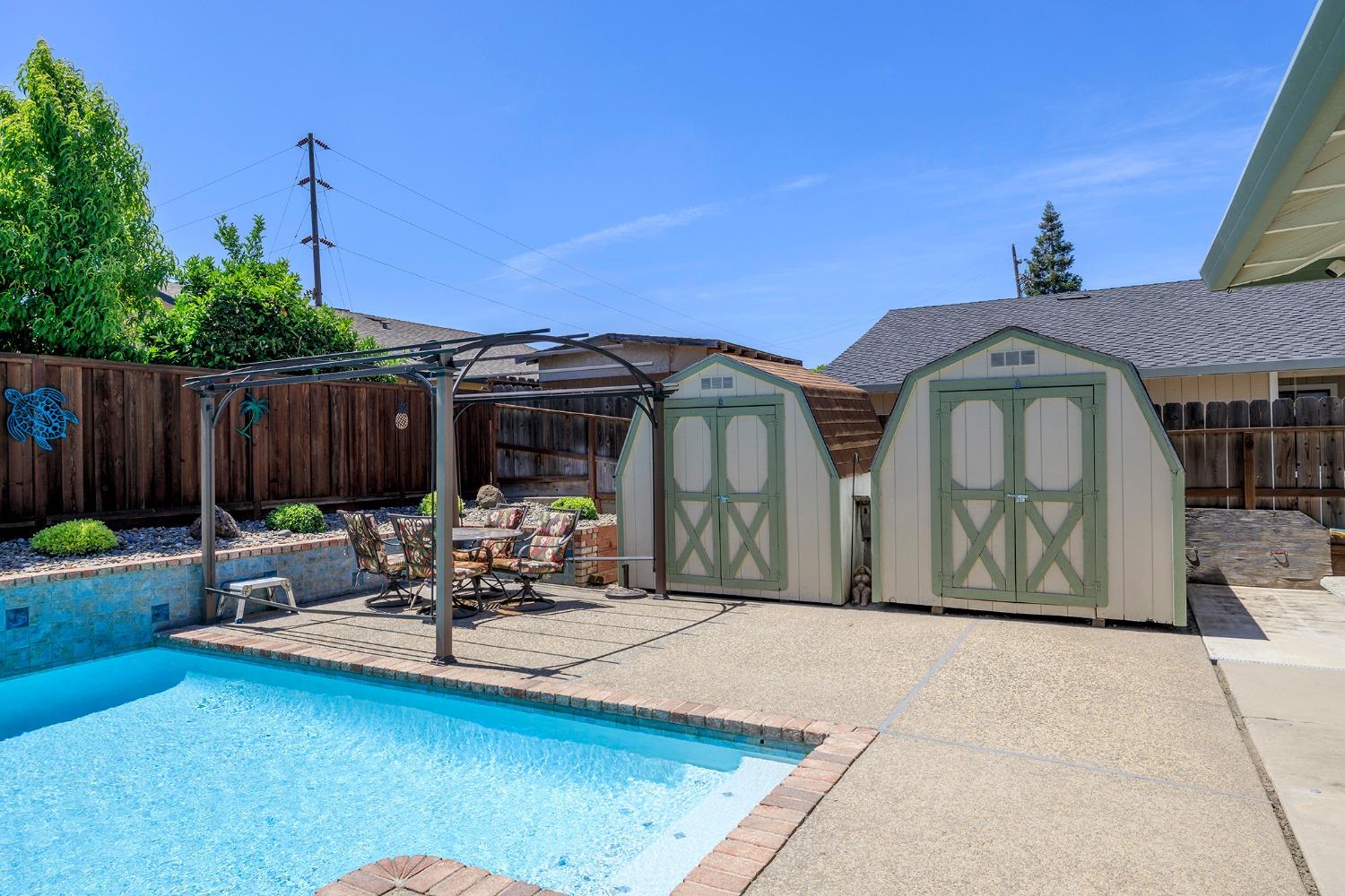 Detail Gallery Image 42 of 44 For 816 Jordanolo Dr, Ripon,  CA 95366 - 3 Beds | 2 Baths